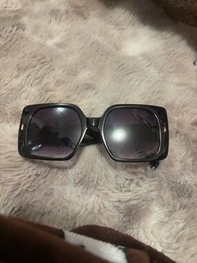 Square Fashion Sunglasses in Black with Gradient Lenses